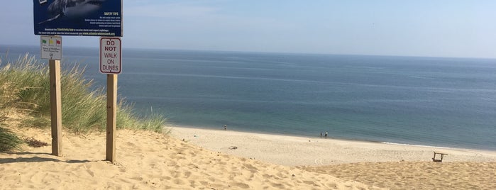 White Crest Beach is one of Lieux qui ont plu à Ann.