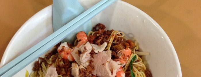 Heng Heng Prawn Mee Soup 興興蝦麵湯 is one of Kimmie's Saved Places.