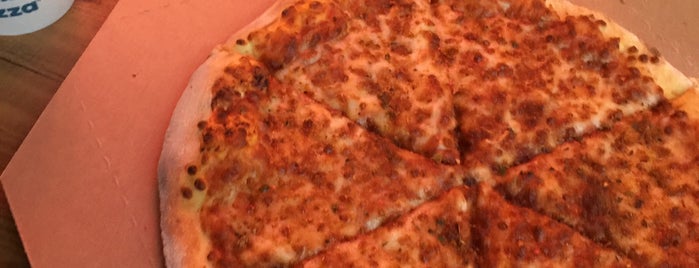 Domino's Giresun is one of Posti che sono piaciuti a ayşegül.