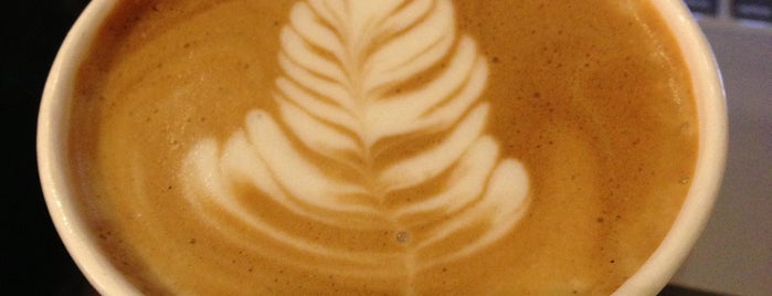 Peet's Coffee & Tea is one of Lugares favoritos de Dany.