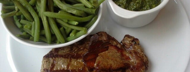 Restaurante Hippopotamus Grill is one of Sítios.