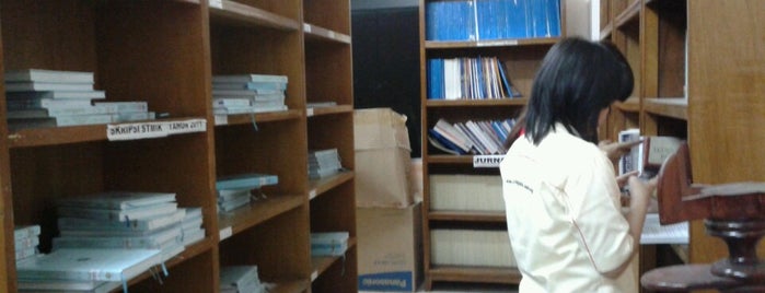 Perpustakaan Perguruan Buddhi is one of i'm.