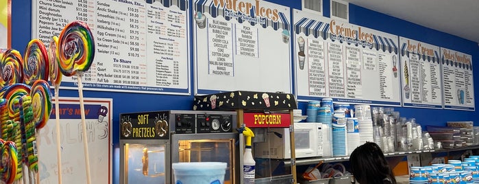 Ralph's Famous Ices is one of Montauk/Hamptons.