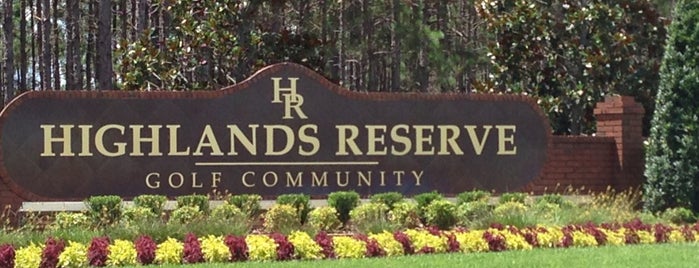 Highland Reserve Golf Club is one of สถานที่ที่ Jose Luis ถูกใจ.