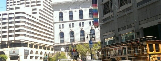 San Francisco Centre is one of Guide to San Francisco.