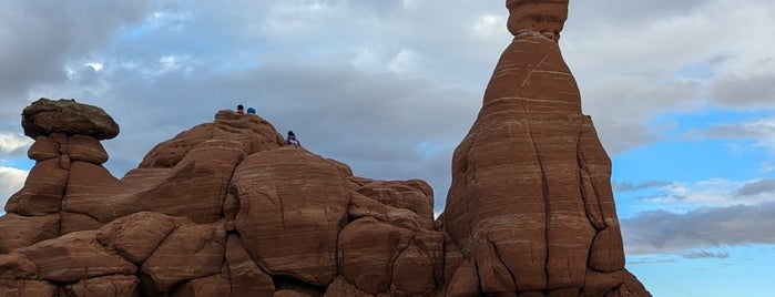 Toadstool Hoodoos is one of USA Canyons.