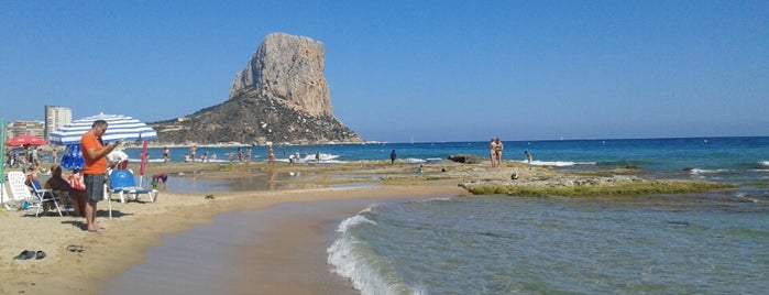Playa de Calp is one of Lieux qui ont plu à Bob.