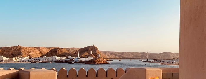 al ayjah lighthouse is one of Lugares favoritos de Ruud.