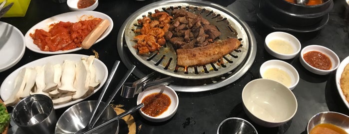 Ouga Korean Bbq is one of 外国餐.