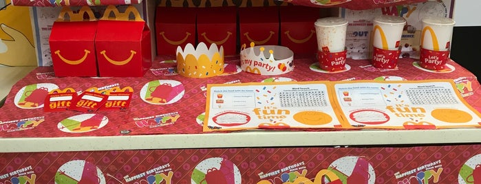 McDonald's is one of makan makan~.
