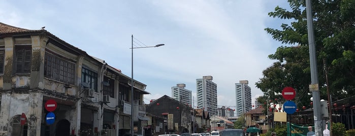 Lebuh Cecil (七条路) is one of Penang.