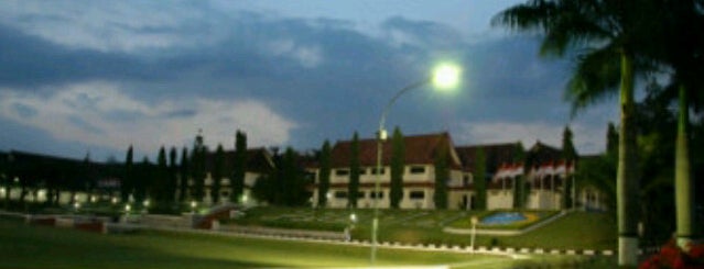 Grha Wyata Praja (Set Bawah) IPDN is one of Institut Pemerintahan Dalam Negeri.