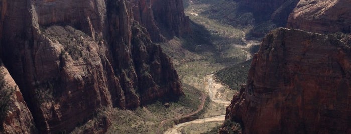 Zion National Park is one of Road trip Amerika - Phoenix to L.A..