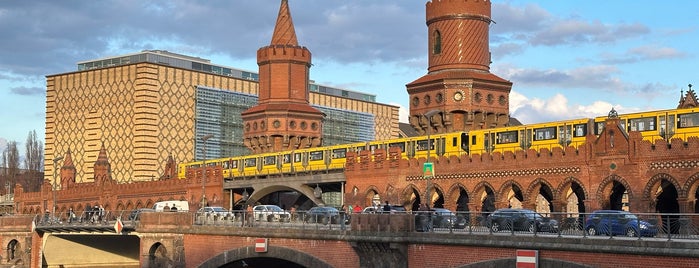 Oberbaumbrücke is one of Berlin top IG spots.