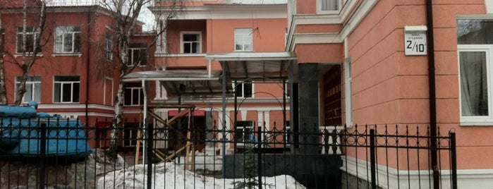 Київський коледж будівництва, архітектури та дизайну is one of สถานที่ที่บันทึกไว้ของ Андрей.