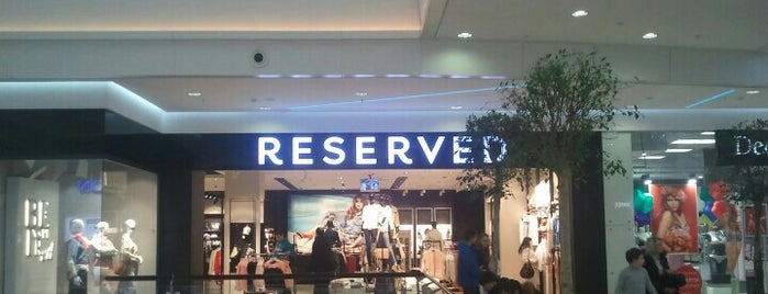 Reserved is one of Lugares favoritos de Dmitry.