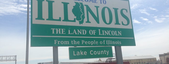 Illinois / Wisconsin State Line is one of Tempat yang Disukai Rick.