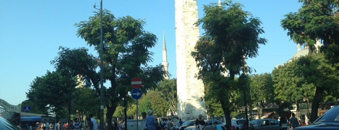 At Meydanı is one of Mini Sultanahmet Turu.