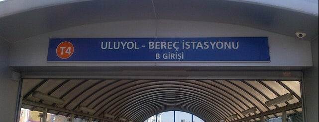 Uluyol - Bereç Tramvay Durağı is one of Tempat yang Disimpan Gül.