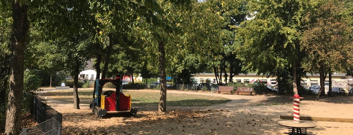 Spielplatz Pekinger Platz is one of Spielplatz Berlin.