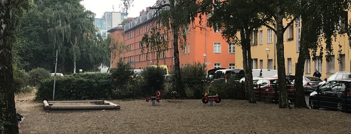 Spielplatz Lütticher Straße is one of Spielplatz Berlin.