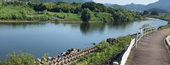 山崎大橋 is one of ばぁのすけ39号 님이 좋아한 장소.