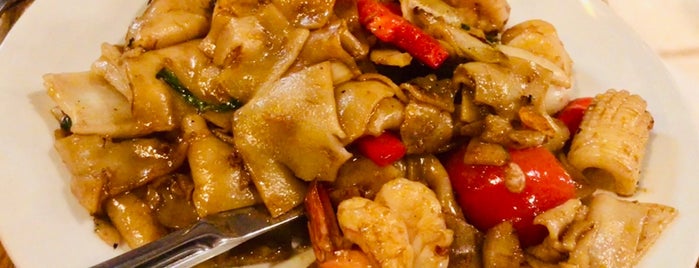 Thai Chili is one of Searching for the Perfect Green Curry.