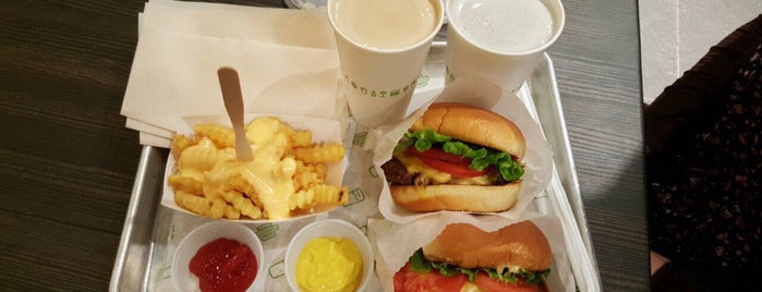 Shake Shack is one of Japan daily (:.