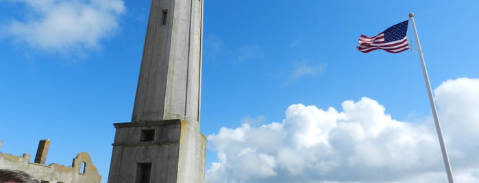 Alcatraz Island is one of Tempat yang Disukai Rafael Freitas.