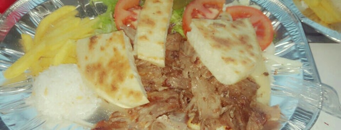 Özler Döner is one of Denizさんのお気に入りスポット.