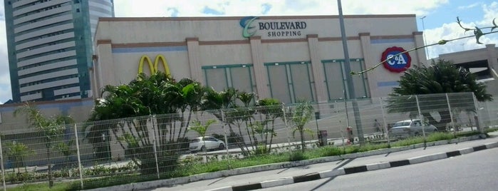 Boulevard Shopping is one of #happy.