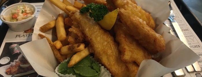 윗비 Whitby fish&chips is one of The Seven Ten Split Bagde.