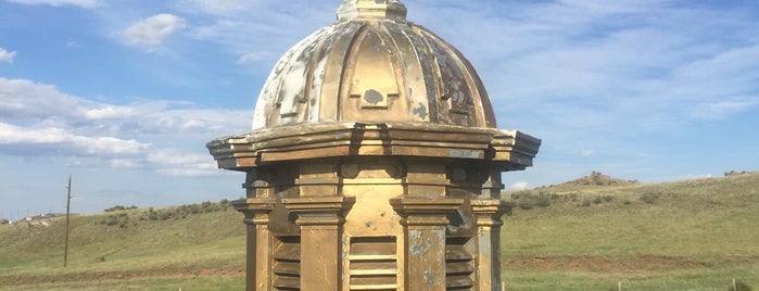 Dome on the Range at the 1892 Granite School is one of Roadside America.