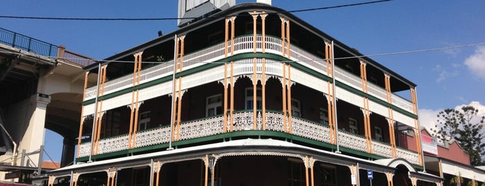 Story Bridge Hotel is one of WW.