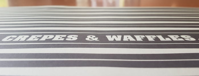 Crepes & Waffles is one of Rolando : понравившиеся места.