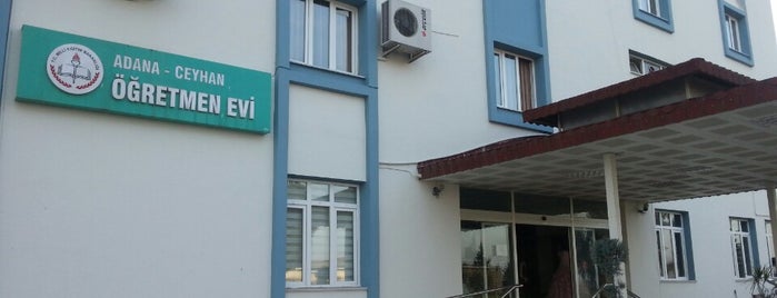 Ceyhan Öğretmenevi is one of Orte, die Bay gefallen.