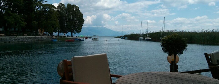 Cafe Relax is one of Lugares favoritos de Erkan.