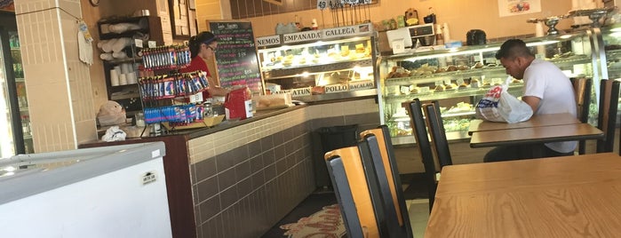 Delicia's Bakery & Cafe is one of The 7 Best Places for Breakfast Sandwiches in Newark.