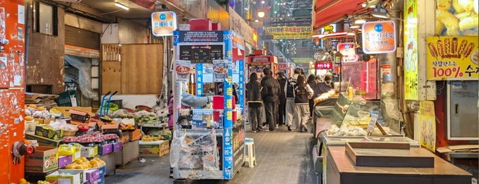 Bupyeong Kkangtong Market is one of Korea to try.