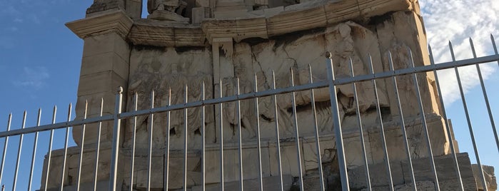 Philopappos Monument is one of Stephen'in Beğendiği Mekanlar.