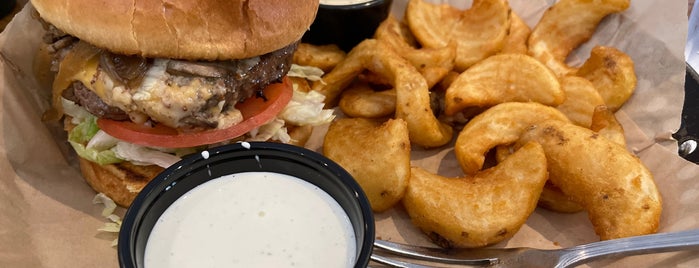 Cin Cin Burger Bar is one of The 15 Best Places for Potatoes in Winston-Salem.