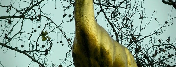 Rudolph-Wilde-Park is one of Jens'in Beğendiği Mekanlar.