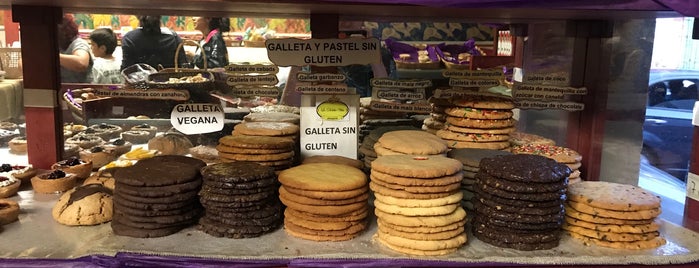 La Dolce Vita is one of Panadería y postres.