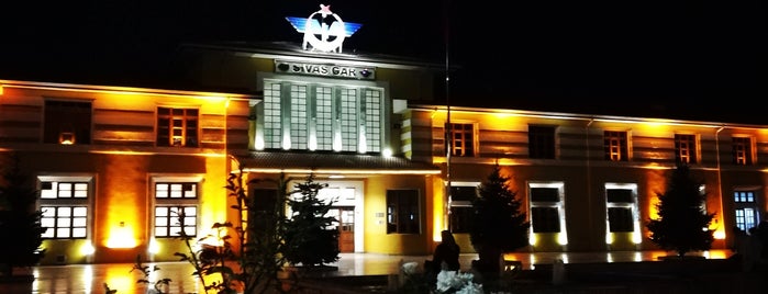 Sivas Garı is one of Lugares favoritos de Sezgin.