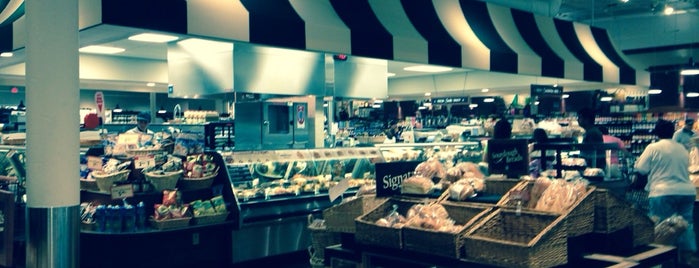 The Fresh Market is one of Lieux qui ont plu à Tanner.
