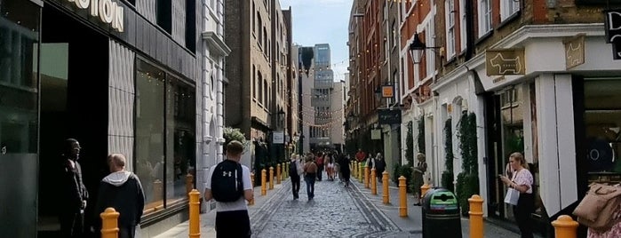 Floral Street is one of Londres 2022.