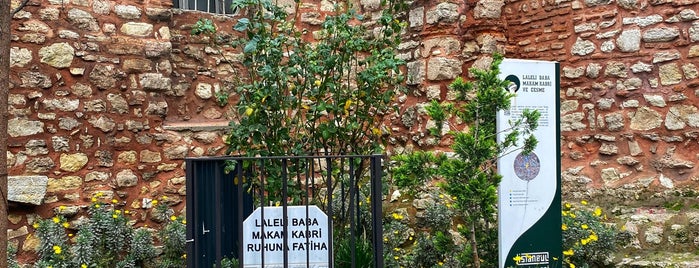 Laleli Baba Makamı ve Çeşme is one of İstanbul Rehberlik.