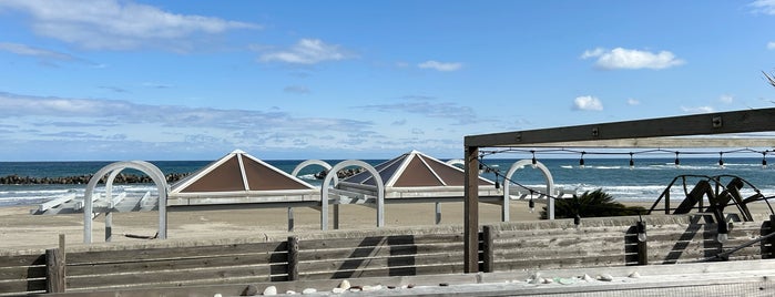 河原子海水浴場 is one of Surfing /Japan.