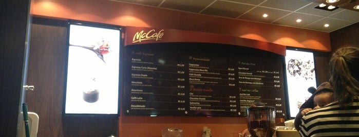 Mc Café is one of Tempat yang Disukai Sandra.