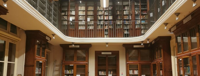 Bibliothèque Universitaire Garrigou is one of Favorites places.